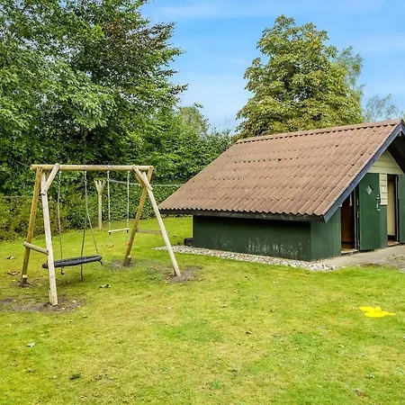 In Nature By The Lake, Legoland, Unique Nature Ansager