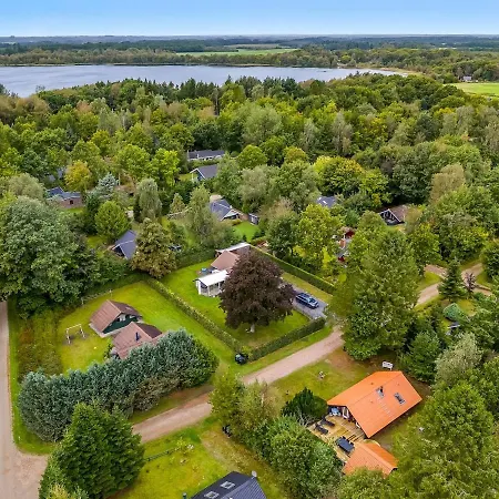 In Nature By The Lake, Legoland, Unique Nature Nyaraló Ansager